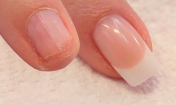 How to Apply Acrylic Nails on Short Bitten Nails – Tutorial Video by Naio Nails