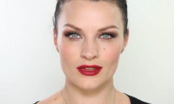 Valentine’s Day Look: Kissable Lips Tutorial