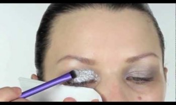 New Year’s Eve Glitter Eye Tutorial