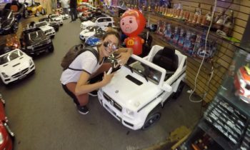 VLOG: DESI GETS A G-WAGON? | LUSTRELUX