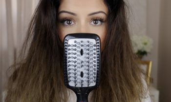 A STRAIGHTENING HAIR BRUSH?!