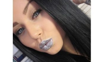 DIY Glitter Lips ♡