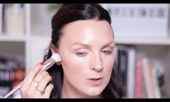 Brush Crush Volume 1 | 303 Contour Brush | Real Techniques